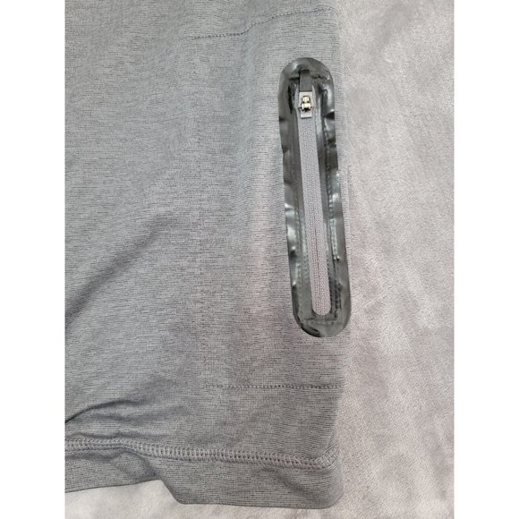 Roots Canada Shirt XL Gray Long Sleeve vented performance V-neck, light weight - Picture 7 of 8